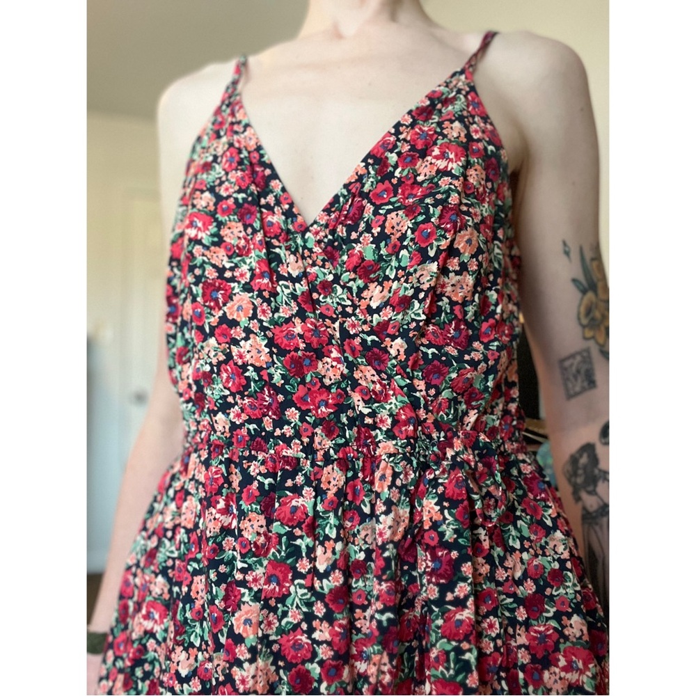 Wild Fable Floral Romper sz Med